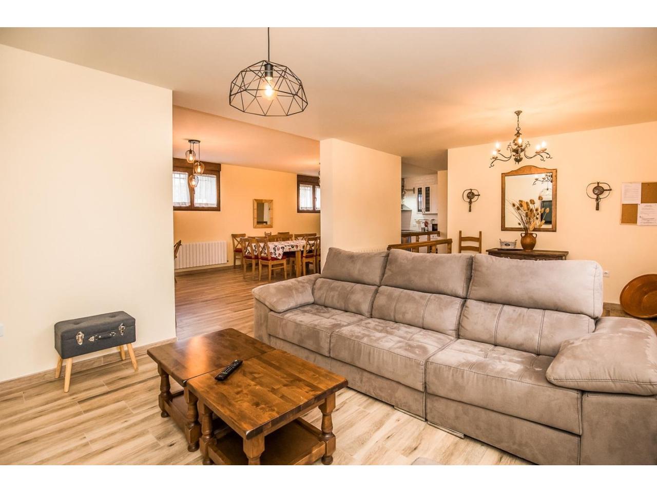 Chalet en venta en Segovia