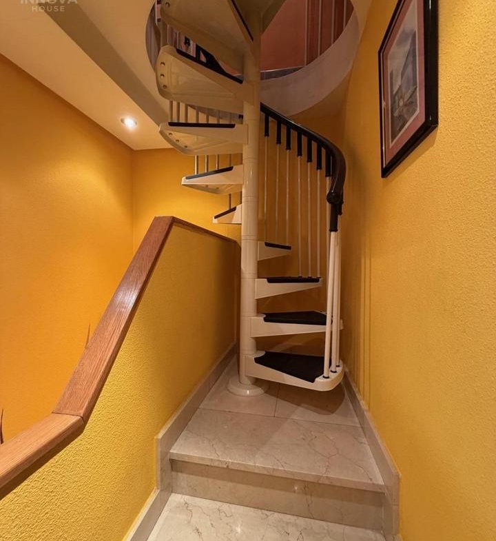 720